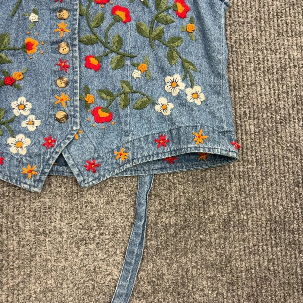 Vintage Orvis Vest Women L Blue Denim Floral Embroidered Cotton Boho Cottagecore - Picture 3 of 6